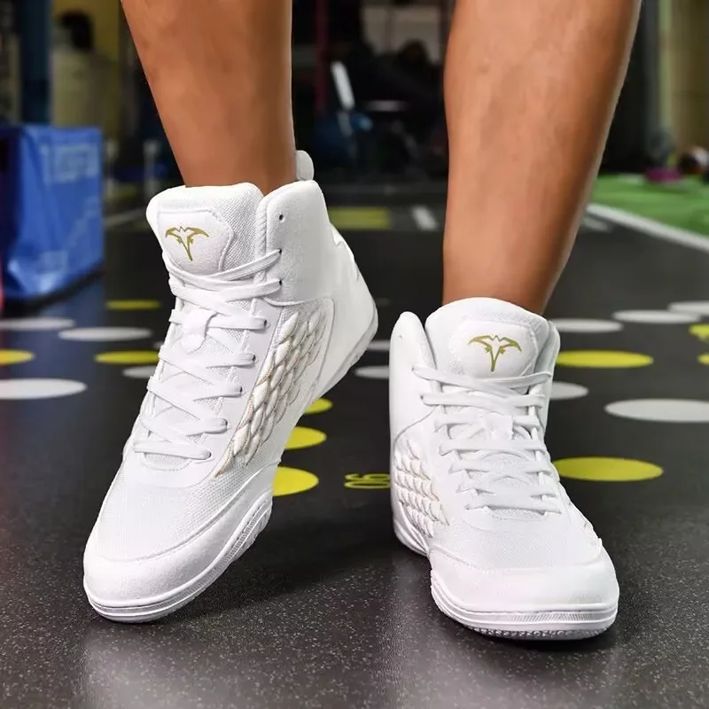 2026 Professional Wrestling Shoe Anti-Slippery Fighting Shoes Good Quality Gym Training Shoes Classic Brand Sport Shoes For Men
