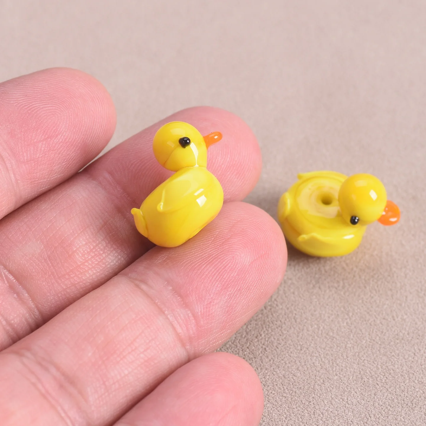 

Yellow Duck Shape 2pcs 16x15mm Handmade Lampwork Glass Loose Beads For Jewelry Making DIY Crafts Findings