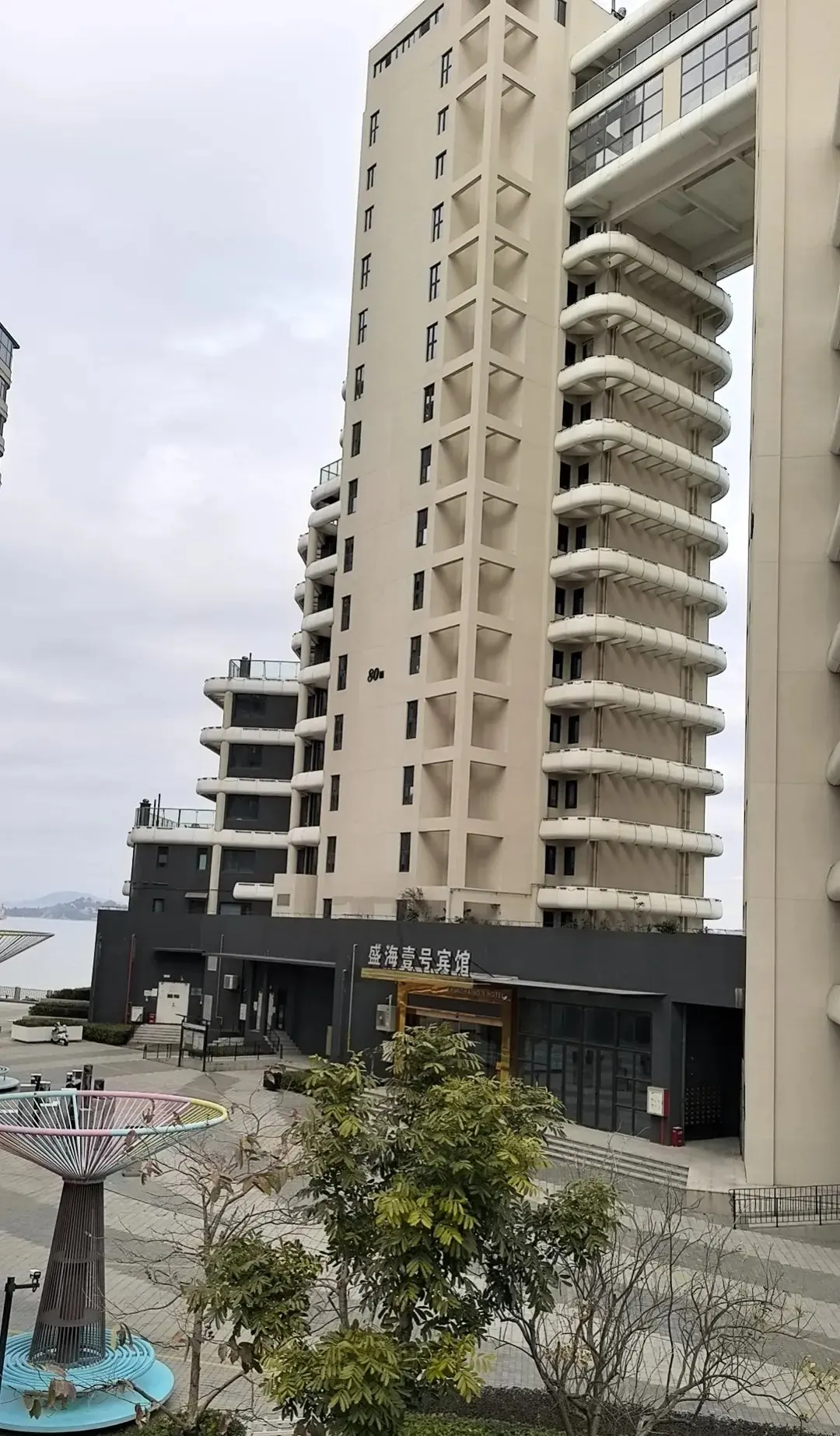 Wifi MPPT Wind Solar Hybrid Charge Controller Wind 5000W & Solar 6000W 12/24V/48V Automatic Hybrid Controller With Dump Load