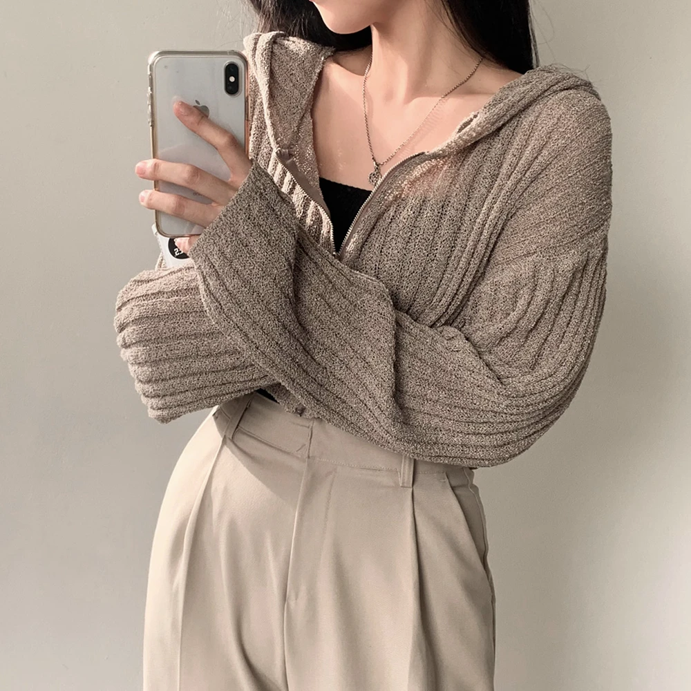 Koreanischer Einfarbiger Strickpullover Schicker Vielseitiger Kapuzen-Kurz-Cardigan für Damen Eisseide Sonnenschutz Dünner Langarm-Mantel