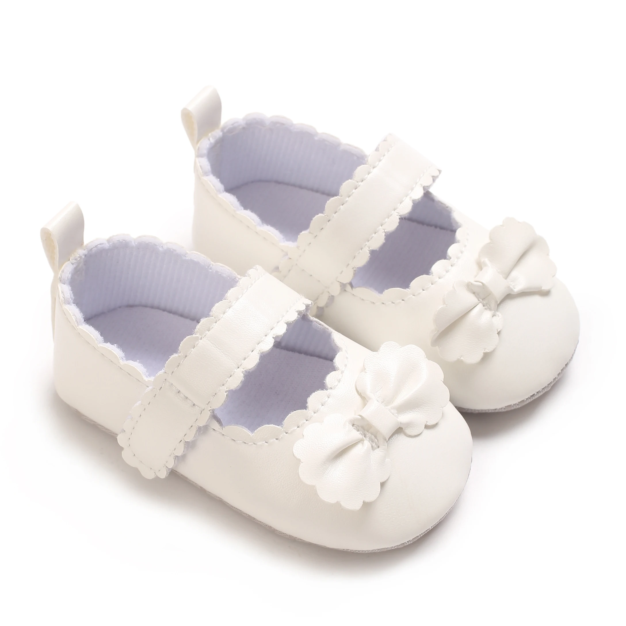Cute 0-18M Baby Shoes Autumn New Item Bow Decoration Velcro Shiny Leather Princess Shoes Baby Walking Shoes