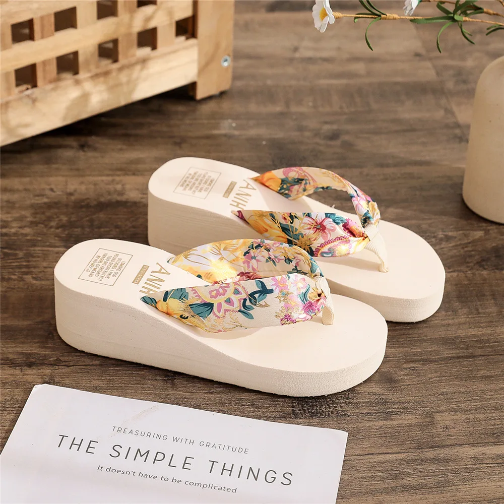 2024 Fashion Women Flip Flops Summer Beach Platform Slippers Casual Outside Wedges Sandals Ladies Flat Flip-flop Slide Sandal