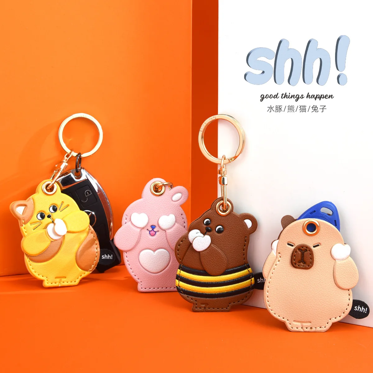 Cute Bear Keychain Girl Boy Funny Key Ring Holder Pendant Access Card Kawaii Leather Case Airtag Anti-lost Bag Charm Funky Gift