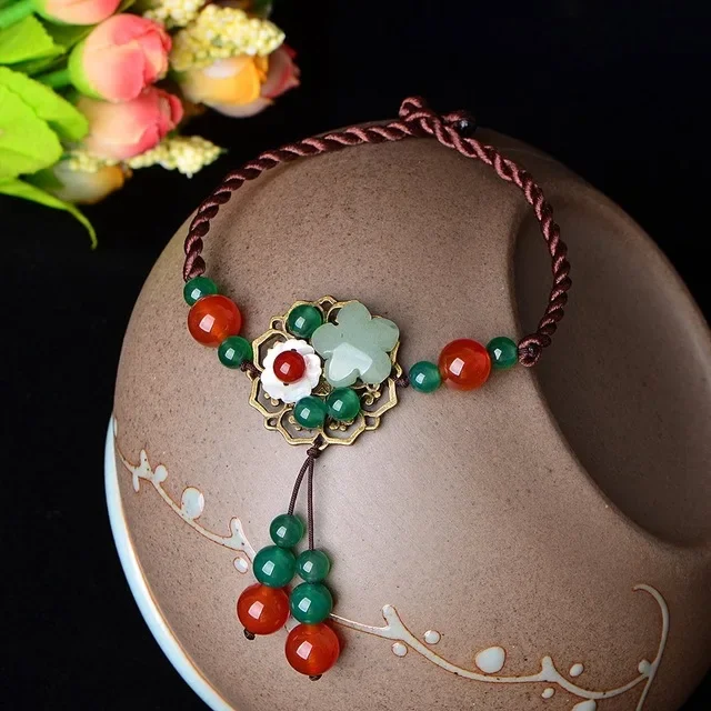 Pietra di giada Giadeite Verde Smeraldo Fiore Cavigliere Monili di Fascino Accessori di Moda Cinese Intagliato Amuleto Regali per le Donne Il Suo