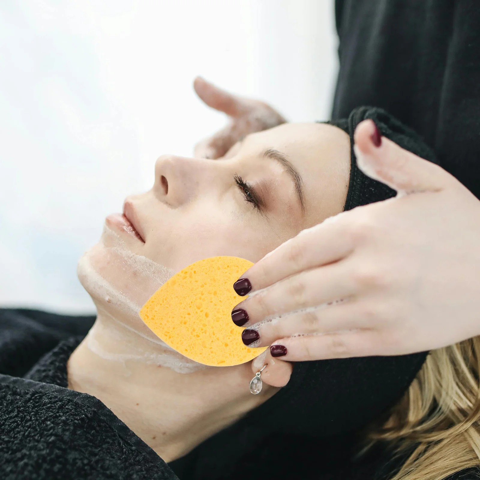 4 Stück Multifunktions-Gesichtsschwämme, kompakte, wiederverwendbare Gesichtsreiniger, Peeling-Schrubber für Make-up-Entfernung, Tiefenreinigung der Haut