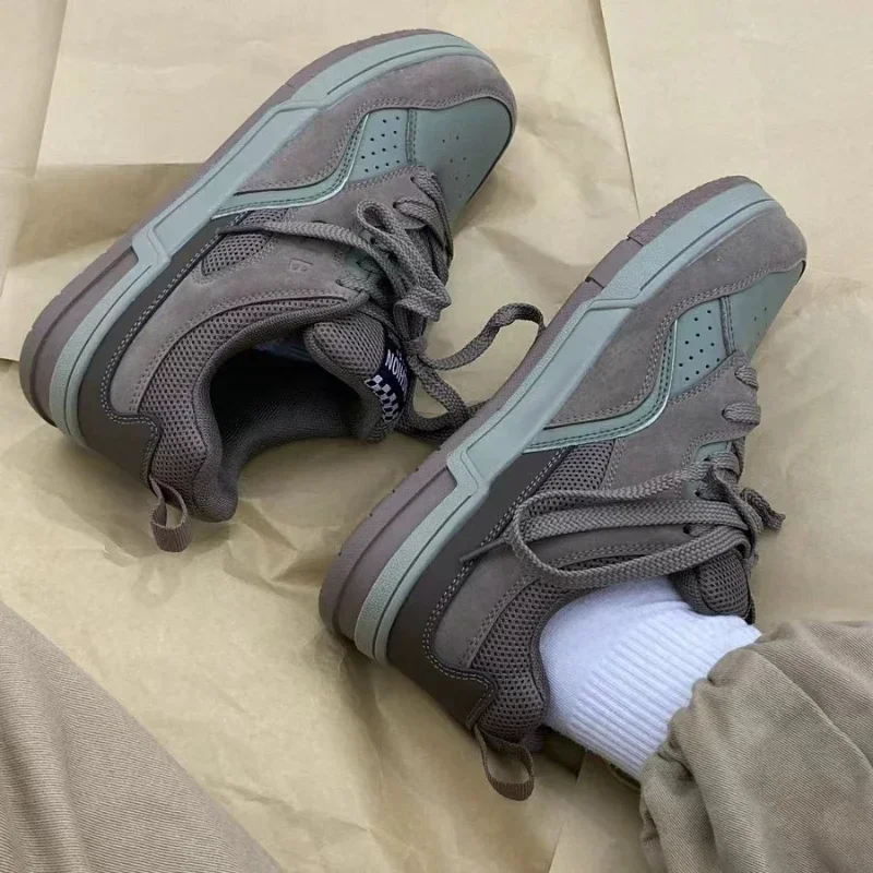 أزياء خمر أحذية رياضية الرجال النمط الأمريكي الشارع الاتجاه زوجين أحذية التزلج تنفس مريحة أحذية مشي غير رسمية