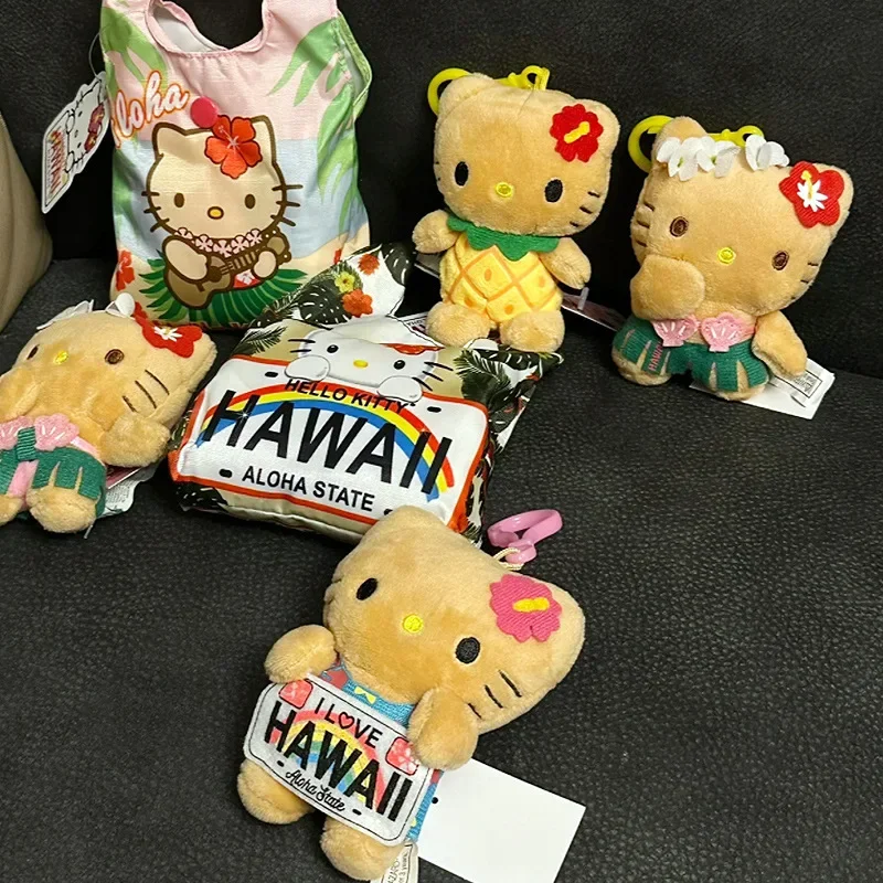 2024 Hawaii Summer Black Creativity Hellos Kittys Plush Pendant Ins Kawaii Kitty Cat Plush Toy Key Chain Bag Charm Pendant Gift