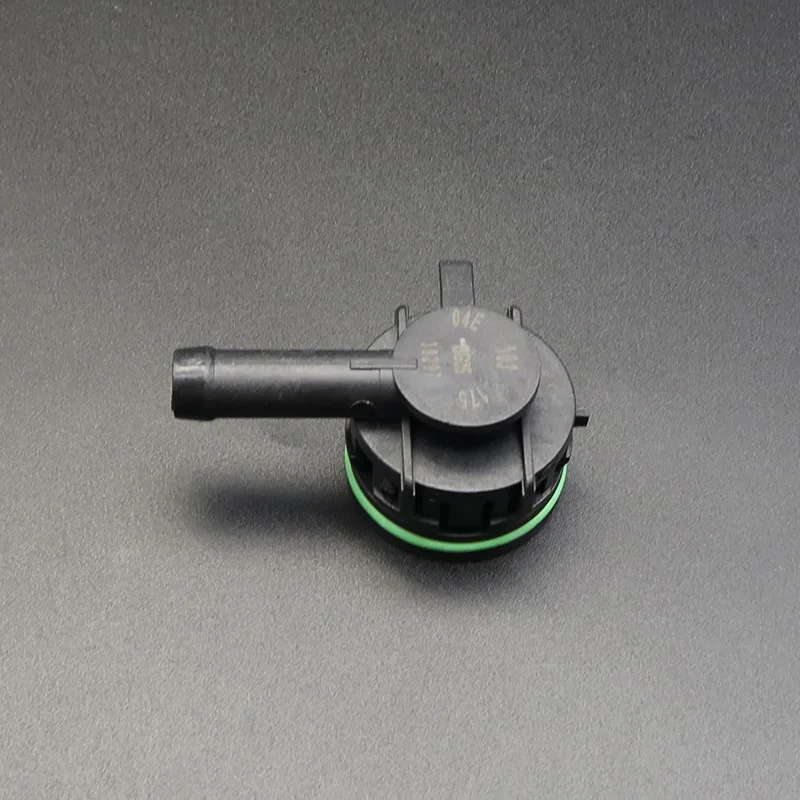 04E103175 FOR Volkswagen Series Audi A1 A3 Q3 Crankcase Breathing Hose Check Valve Exhaust Valve Cover Waste Air Valve Auto Part