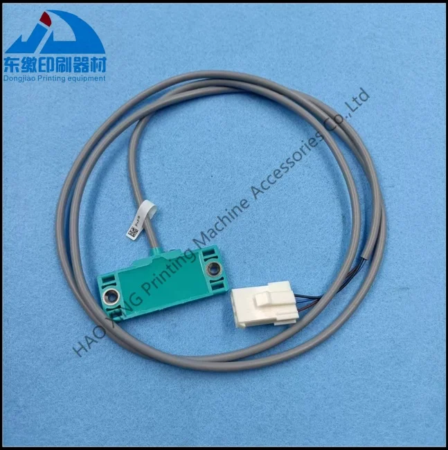 

F2.110.7305/01 Sensor for Heidelberg CD102 SM102 SM52 Photocell Sensor Offset Printing Machinery Spare Parts Accessories