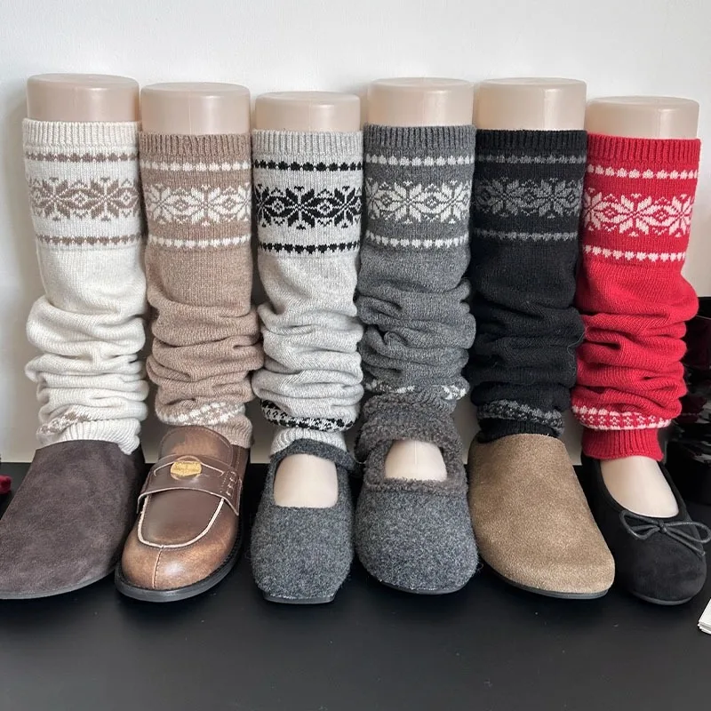 

Korean Knitted Snowflake Leg Warmers Winter Warm Foot Cover Socks JK Lolita Girls Long Socks Stockings Leg Warmer Autumn Sock