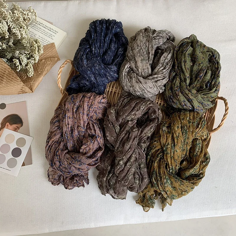 

Ancient-style cotton-linen scarf for women, ethnic-inspired multicolor printed shawl, crinkled bohemian retro style
