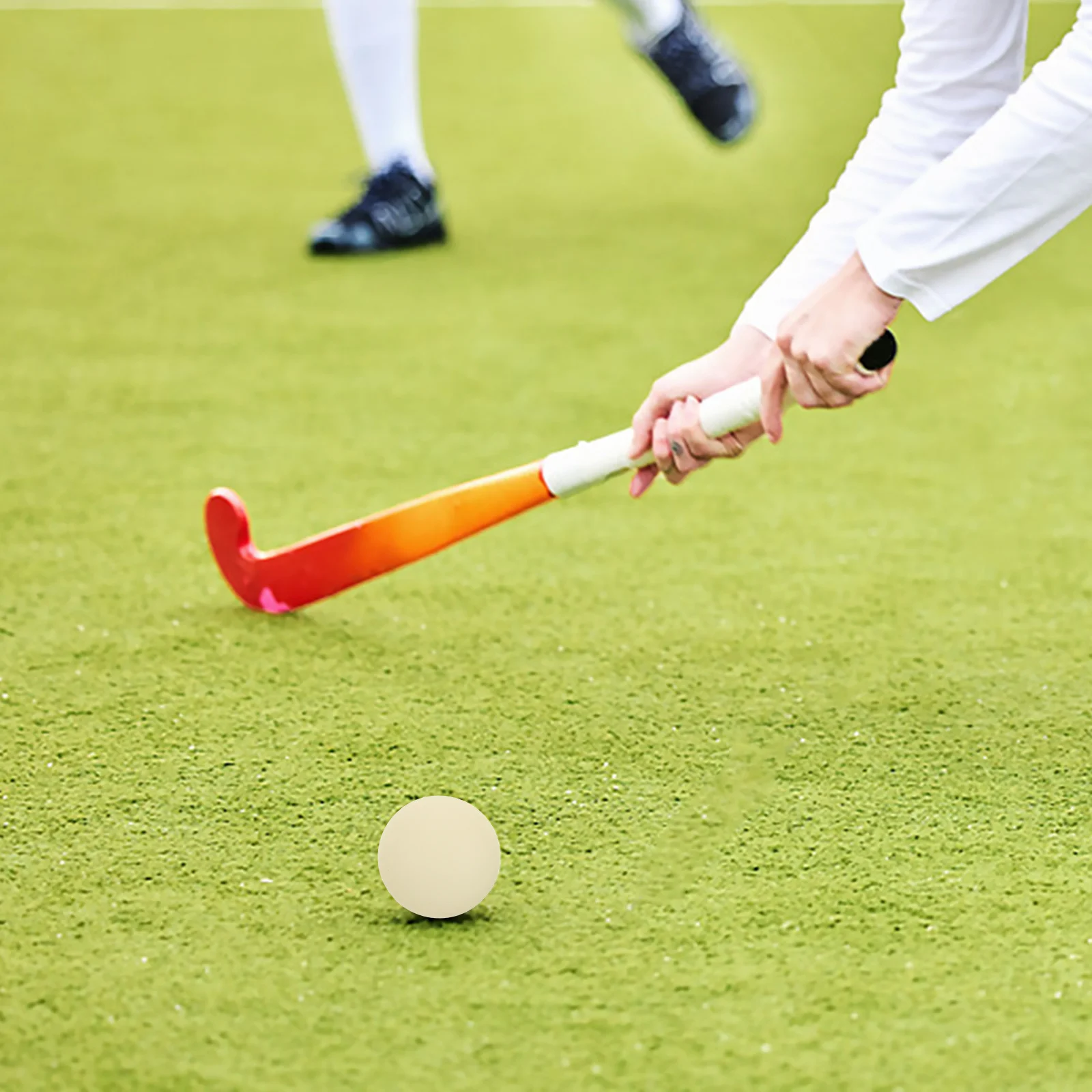 

2Pcs Luminous Ice Hockey Pucks for Night Practice Improve Coordination and Reaction Abilities Indoor Outdoor Roller Ball