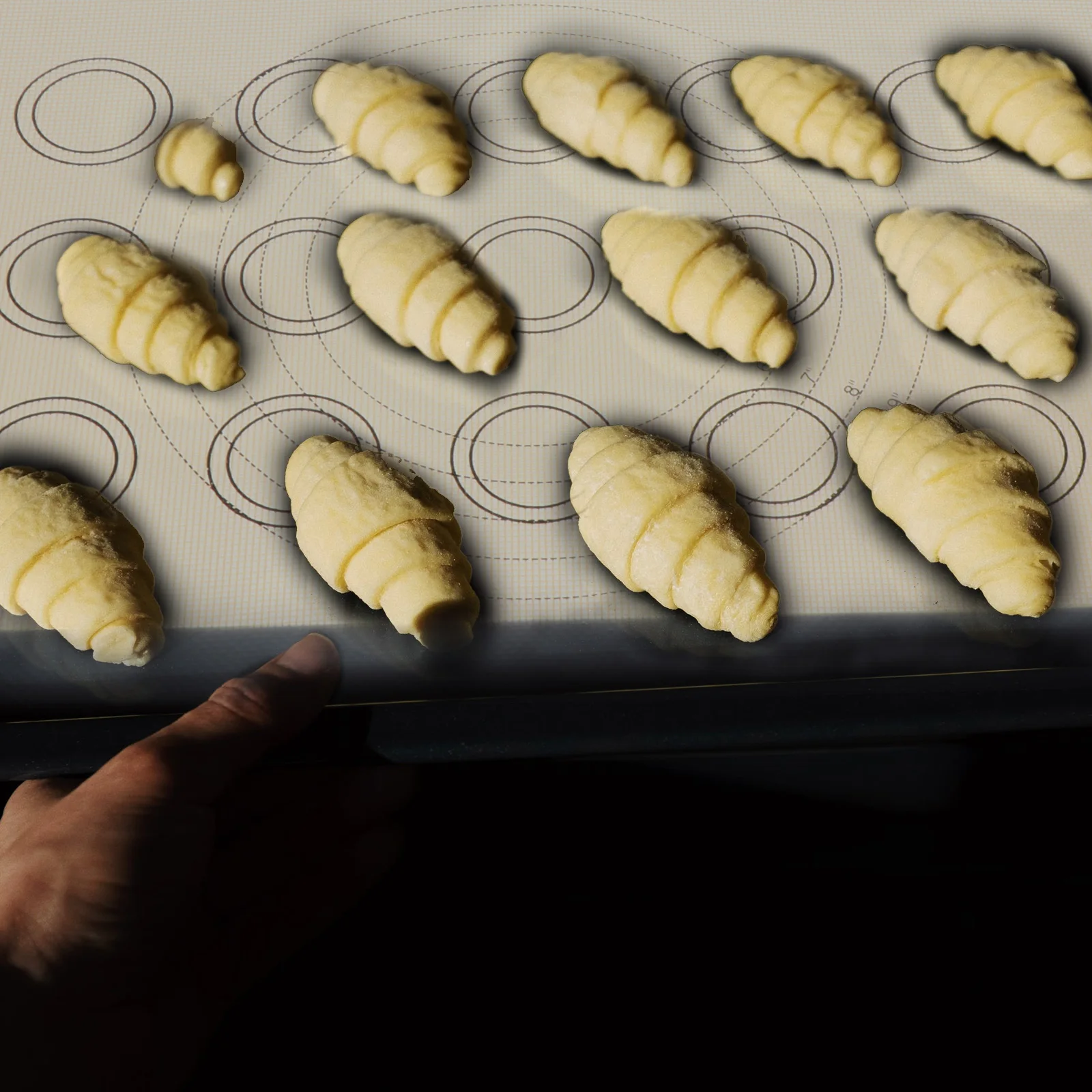 

3 Pcs Food Grade Silicone Baking Mats Heat Resistant Oven Sheets Nonstick Pastry Mat for Pizza Pies Pastries Safe