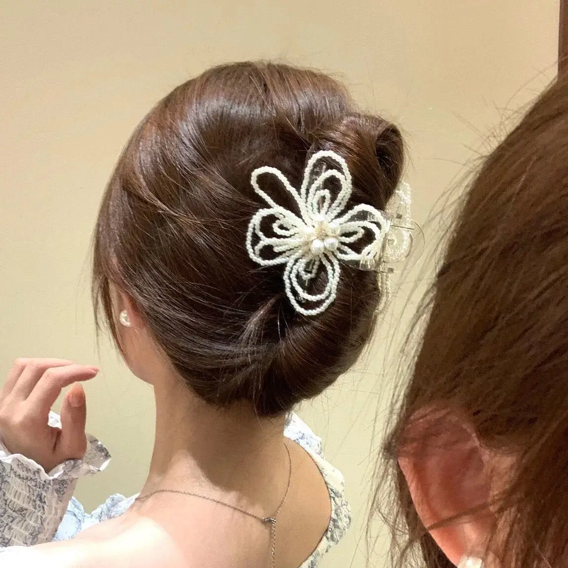 

Handmade Pearl Flower Shark Clip for Messy Bun Back of Head Half Updo Elegant Premium Resin Lightweight Daily Hair Accessory