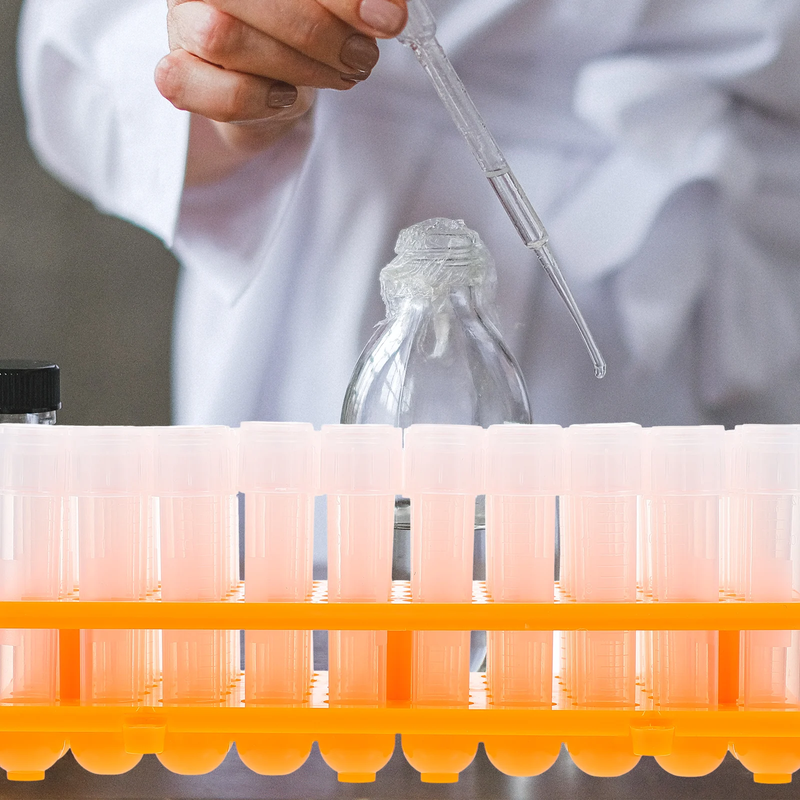 

100pcs Culture Tube Science Test Tubes Experimental Plastic Tubes Lab Bottle for Micro Cultivation