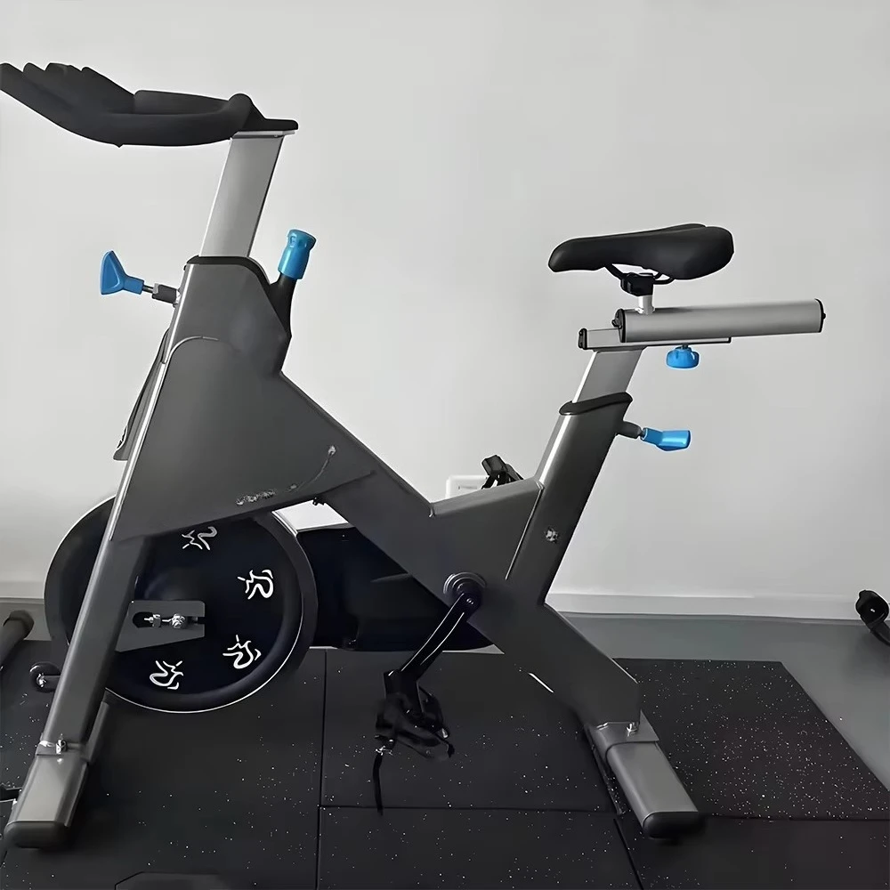 Commerciële Gym Spinning Bike met magnetische weerstand Heavy Duty Fitness Hometrainer voor Indoor Cycling Cardio Training