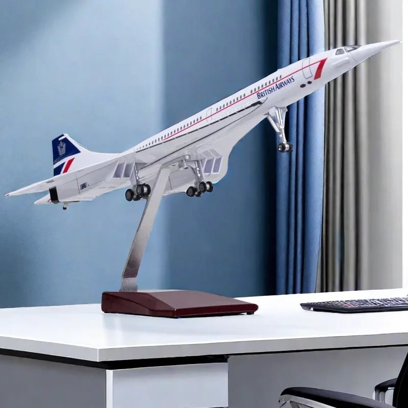 50CM 1/125 Scale Plane Concorde Singapore Airline Airplane Resin Aircraft with Lights Landing Gears Model Toy Dhristmas Decor