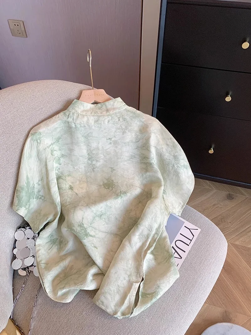 Retro eeni Blue ort Sve irt with Button Embroidery for Men And Women Summer Loose Fit Floral Pattern Stand Collar