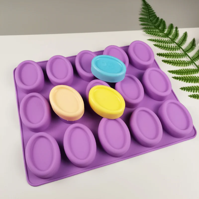 

15 Cavities Oval Silicone Soap Mold Purple Circular DIY Candle Resin Making Set Chocolate Jelly Biscuit Cake Ice Mould Cute Gift