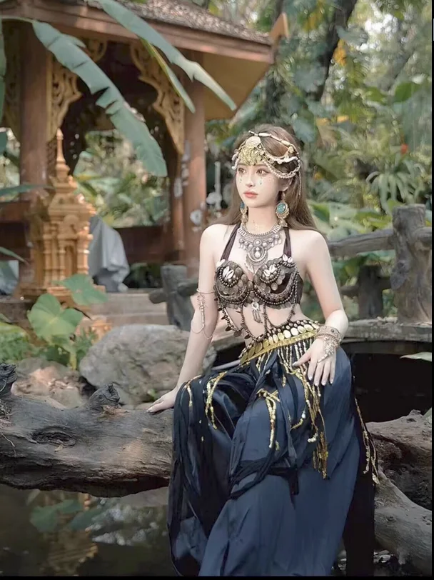 

Exotic Dunhuang Flying Sky Ancient Clothing Female Tribe Princess Skirt