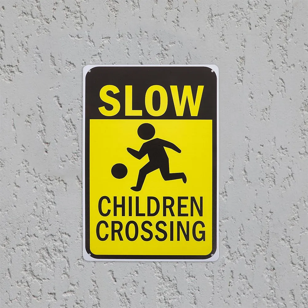 

Crossing Safety Sign Metal Slow Warning Road Sign for Driveway Traffic Control Outdoor Lawn Decoration