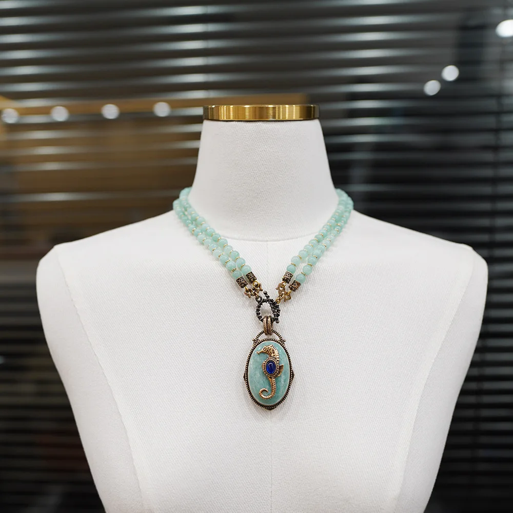 Antique Bronze Seahorse Oval Pendant Necklace Light Green Beaded Toggle Women Vintage Ocean Statement Jewelry