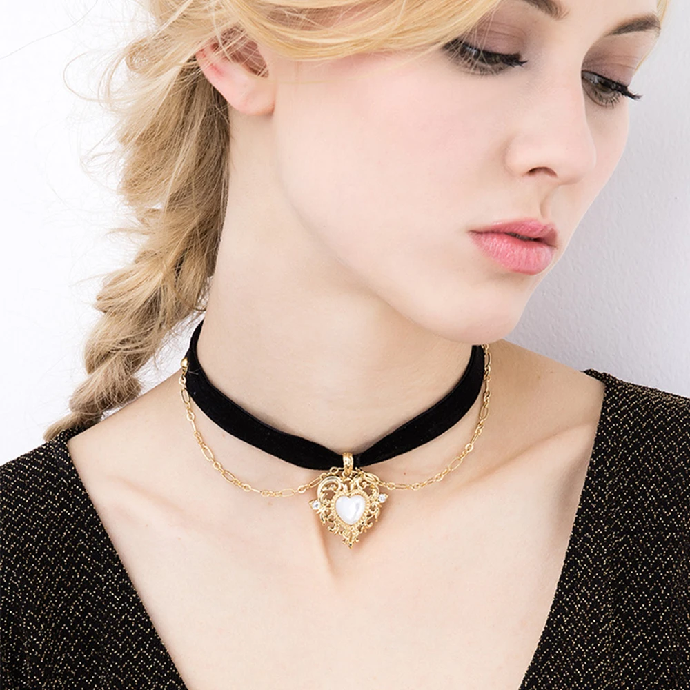 Vintage Velvet Black Choker Love Heart Pendant Imitation Pearls Short Chain Necklace For Women Girls Gifts Party image 3