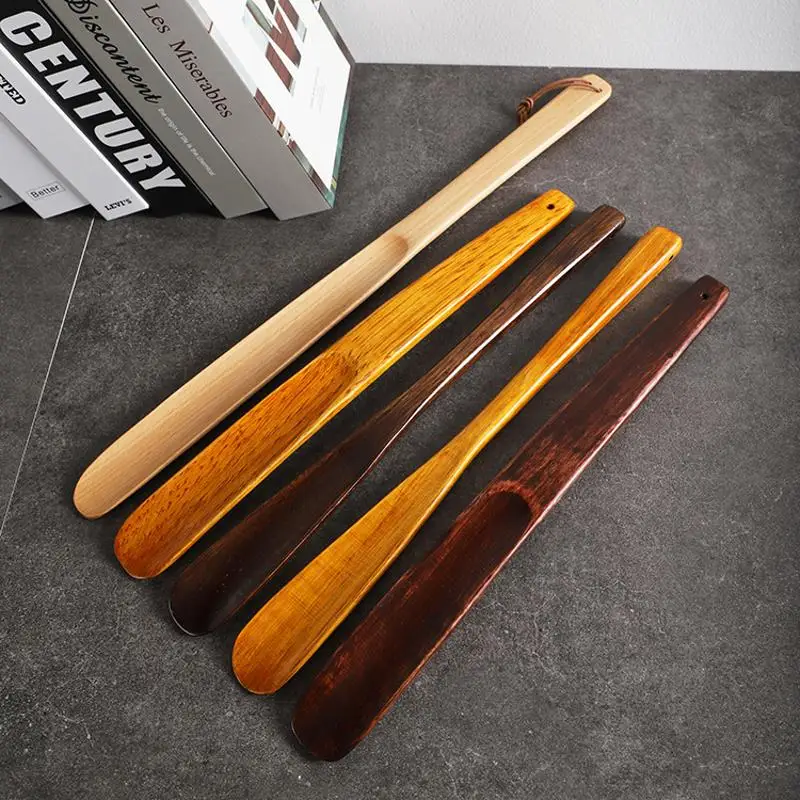 portable-long-handle-wooden-shoe-horn-easy-to-use-no-bending-knee-required-for-putting-on-shoes-convenient-shoe-drawer