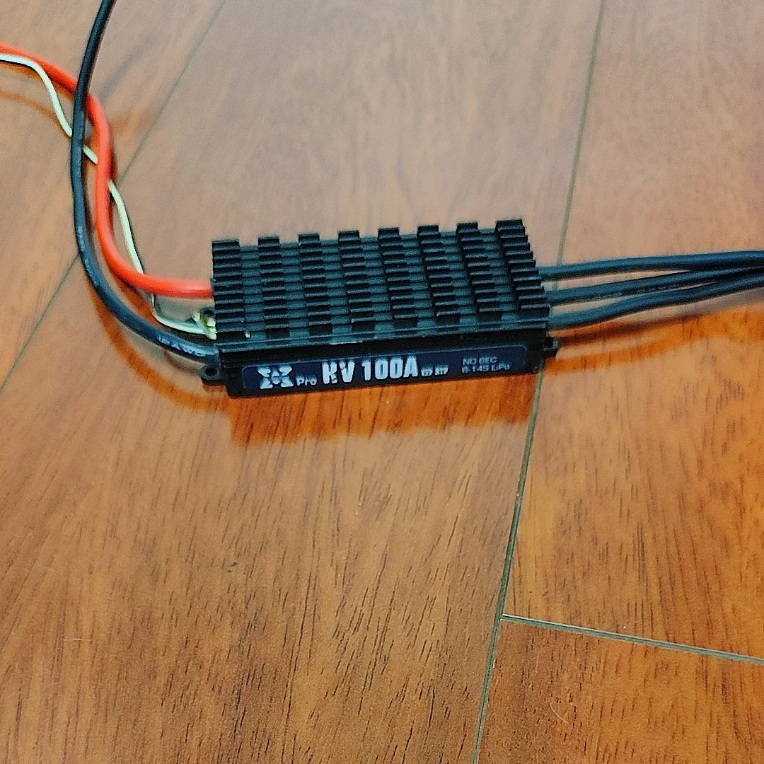 中古 FLYFUN 100A 電気スピードコントローラー UAV RC 飛行機ブラシレスモータードローン航空機エンジン用