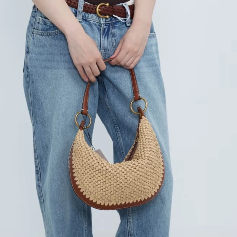 2026 Summer Handmade Straw Woven Splice Pu Leather Hobo Shoulder Bag Bohemian Vacation Beach Women's Crescent-shaped Bag