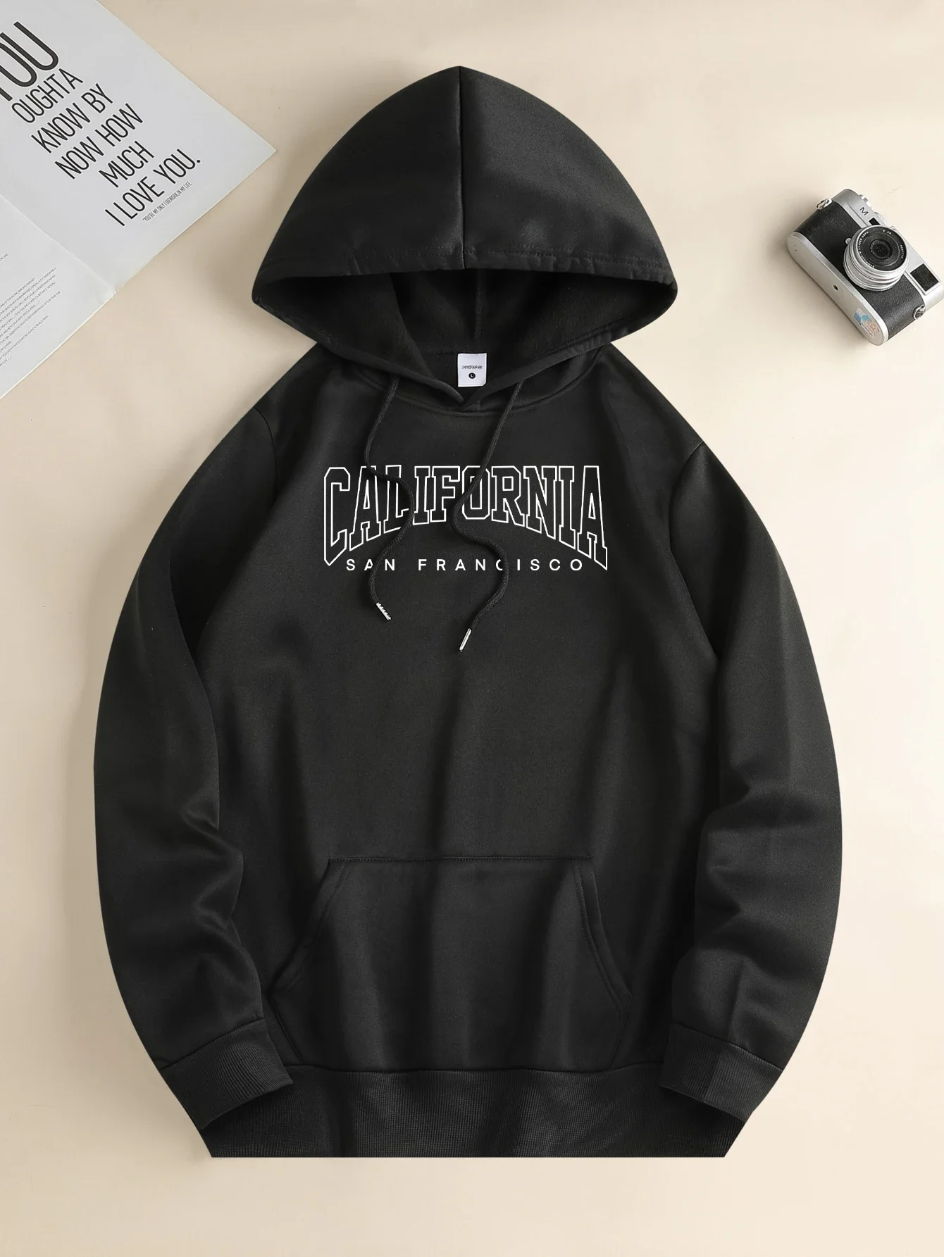 Nueva sudadera con capucha a la moda para hombre, sudadera informal con cordón diario, sudadera con bolsillo de canguro frontal con monograma para hombre