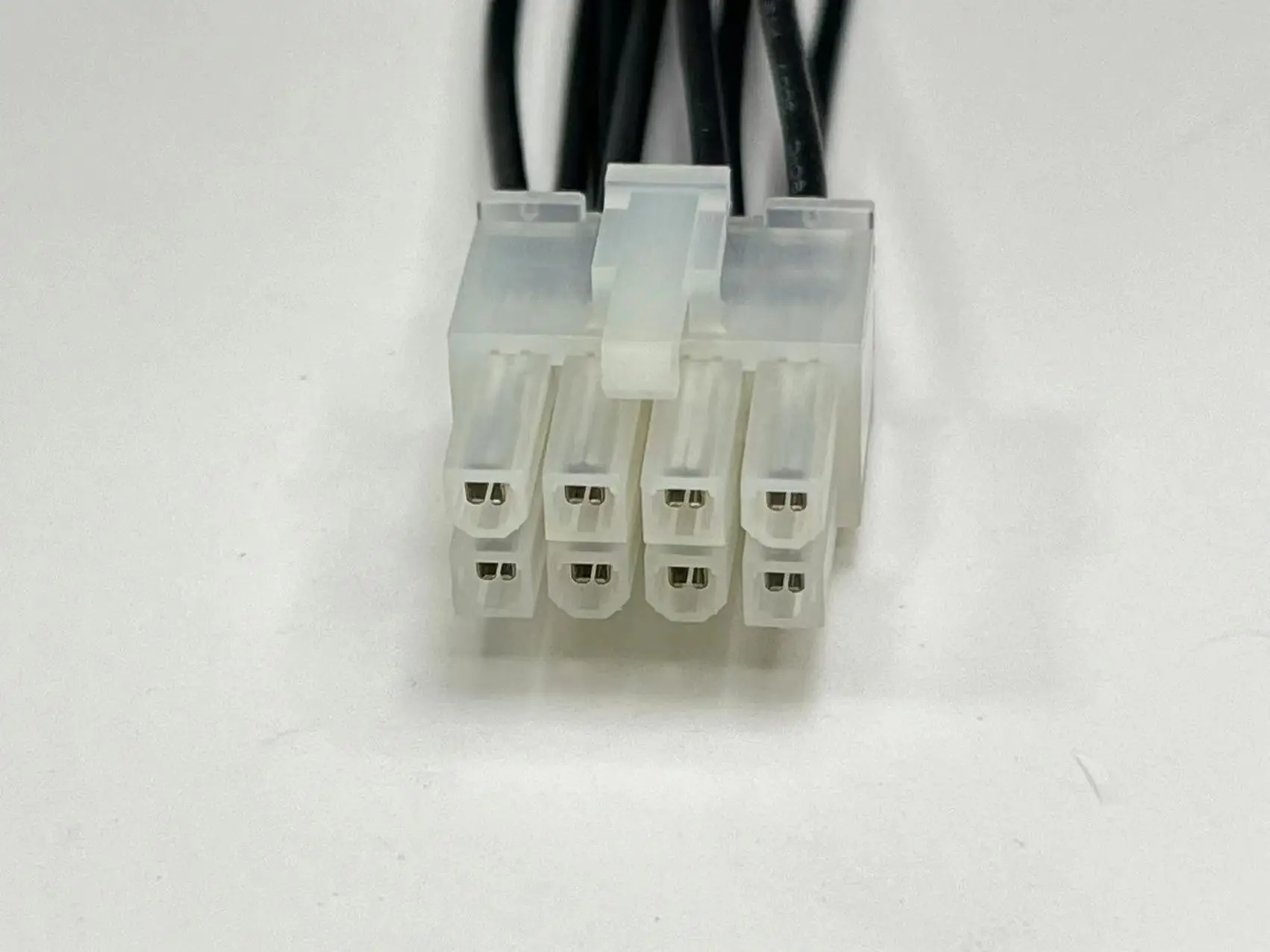 39012080 Wire harness, MOLEX MINI FIT 4.2mm Pitch OTS Cable, 39-01-2080, 8P, 5557-08R With Leads