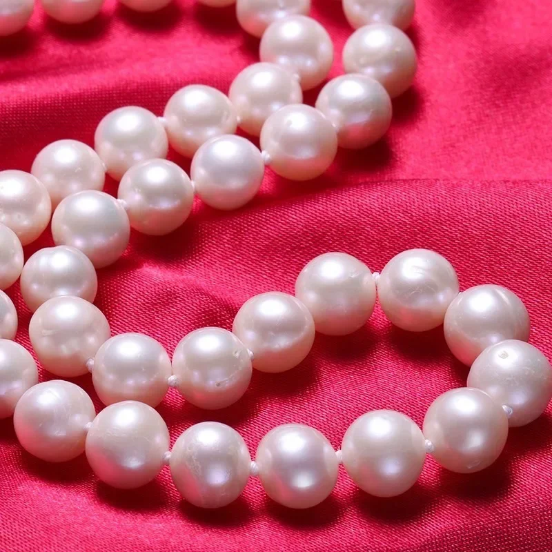 Dainashi 100% Natural Freshwate Pearl Necklace, AA Grade 8-9mm White Near Round Jewelry Necklace With Butterfly Buckle