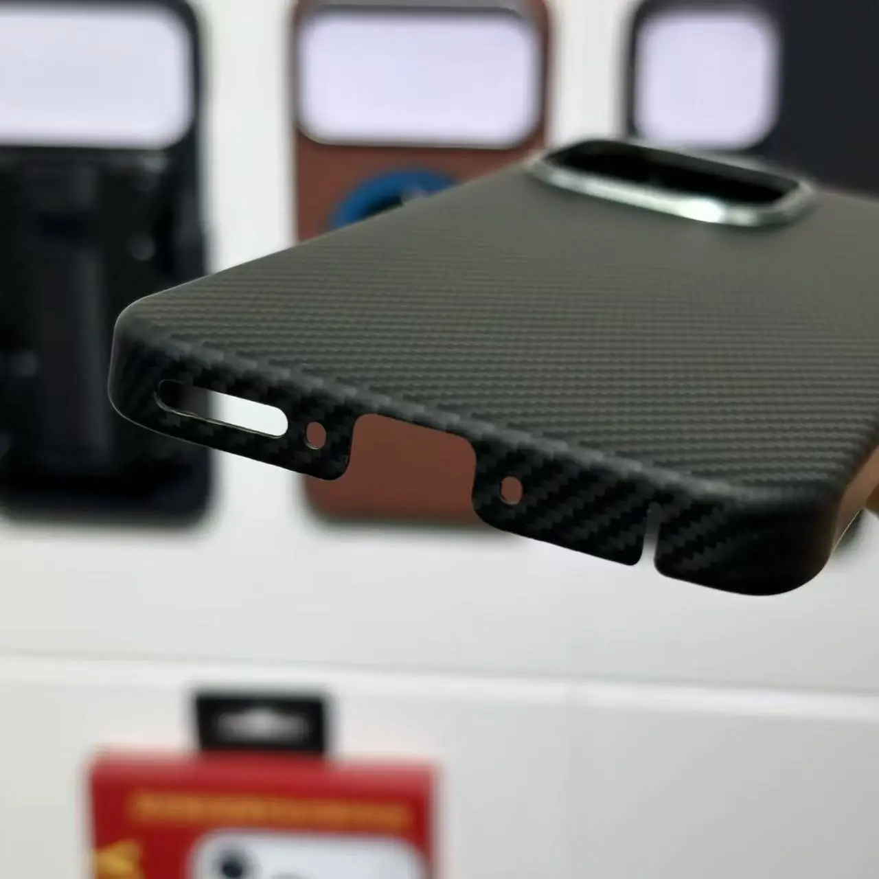 Magnetyczne etui z Kevlaru do OnePlus 15, tekstura włókna aramidowego i włókna węglowego, półpokrywające, ultracienkie, wysokiej jakości, odporne na wstrząsy, twarde etui. — zdjęcie produktu 2