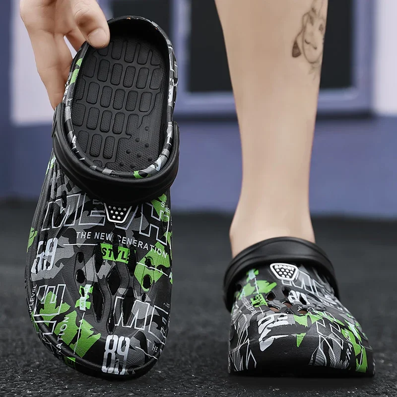 Plus Size New Men\'s Slippers Summer Outdoor Thick Soles Non-slip Beach Shoes Casual Sandals Eva Soft Slippers Gardern Clogs