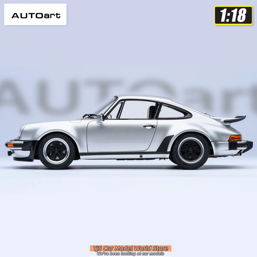 AUTOART 1/18 NEW PORSCHE 911(930) TURBO 3.0 Car Model Collection Static Ornament