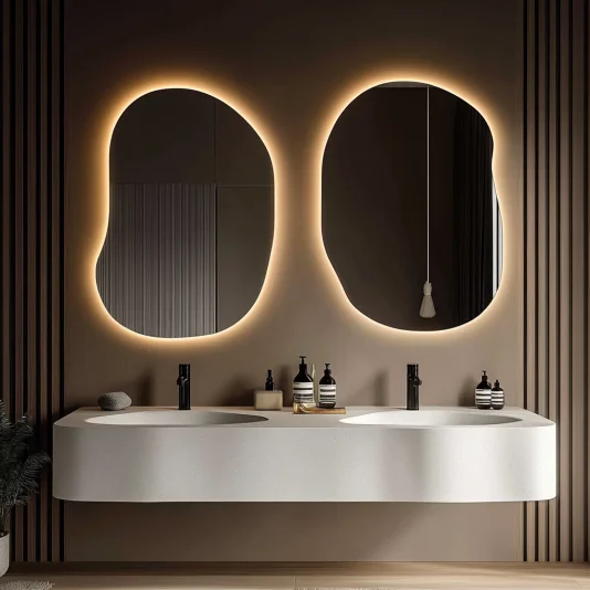 Hotel Irregular Wall Mirror LED Bathroom Vanity Mirror Custom Decor For Beauty Salon Spa Studio