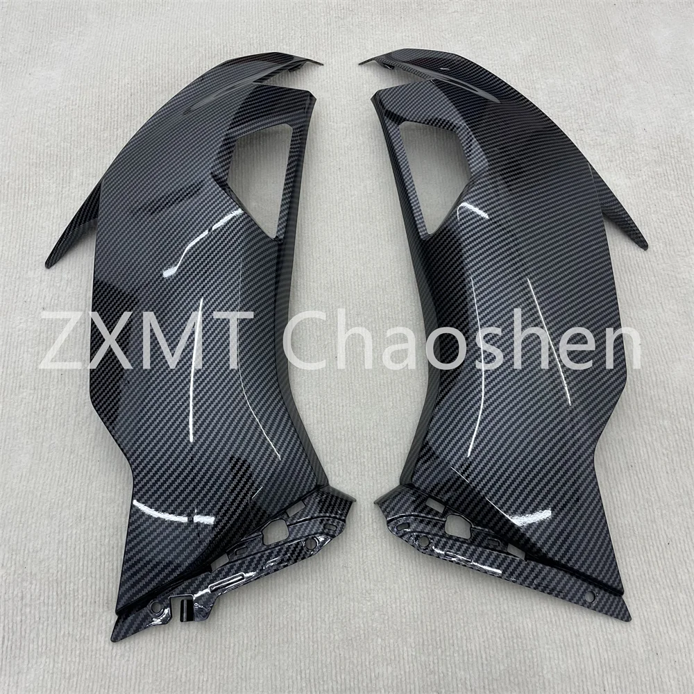 

The motorcycle is suitable for Kawasaki Ninja 636 Ninja ZX-6R 2019, 2020, 2021, 2022, 2023 carbon fiber paint left large bag