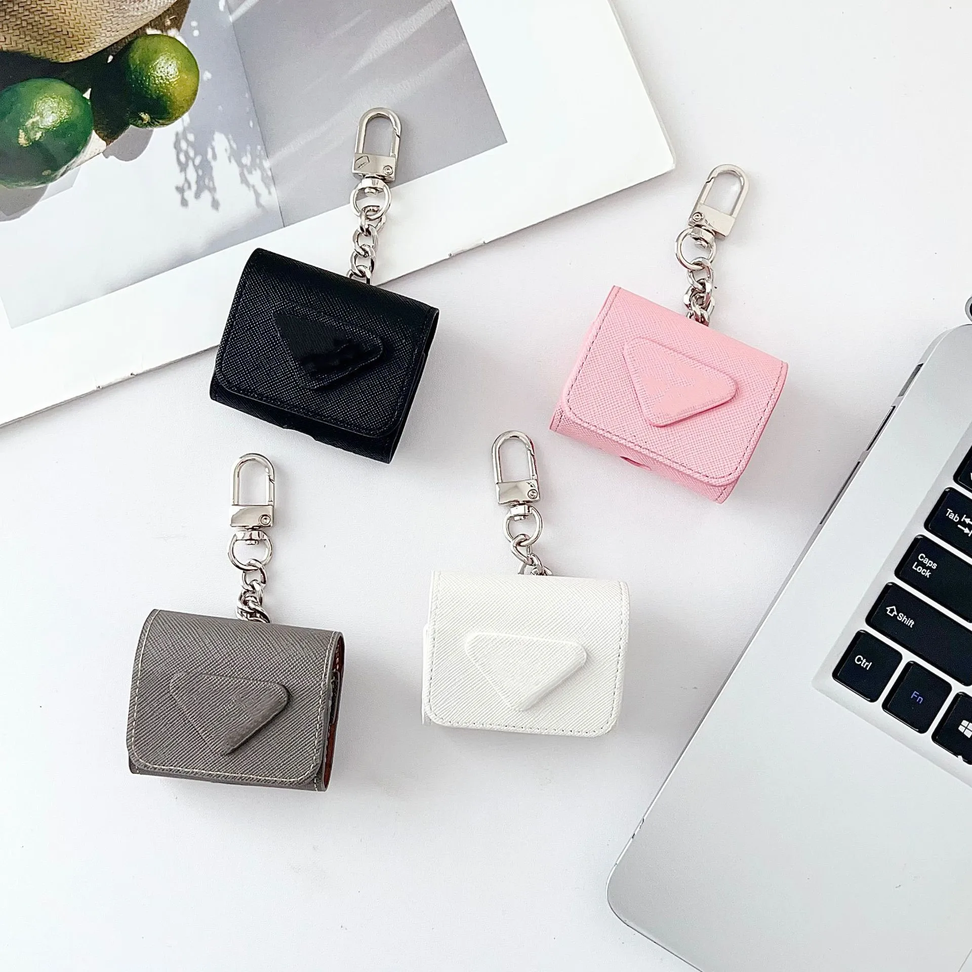

Fashion Design Earphone Case with Keychain For Airpods 1 2 Pro Protective Cover