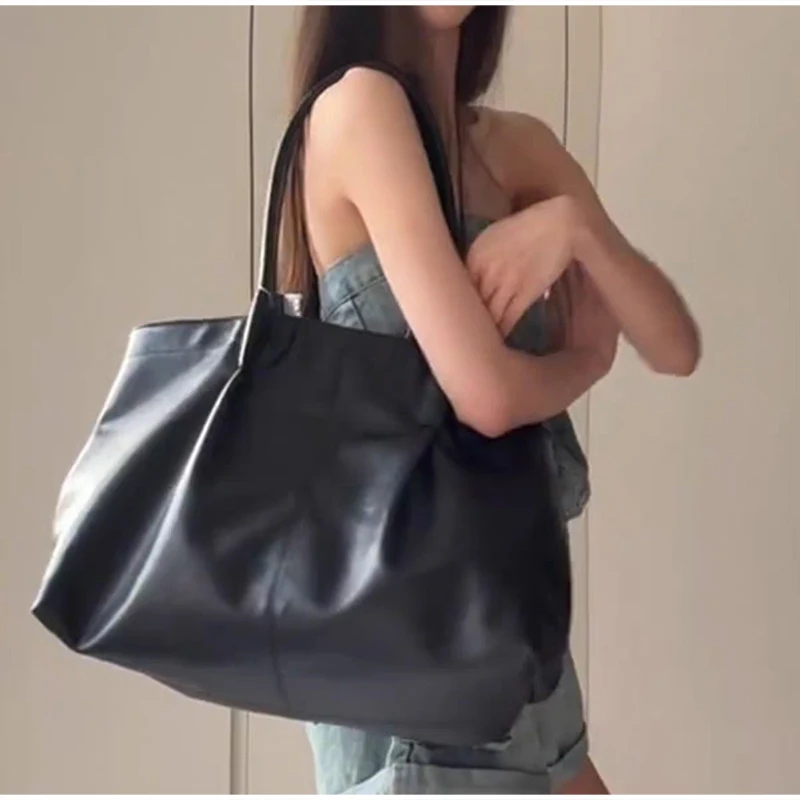 Weiche Tragetasche, Damen-Schultertasche aus Kunstleder mit großer Kapazität, einfarbig, mit Magnetverschluss, vielseitige Freizeit- und Pendler-Handtasche – Detail 12
