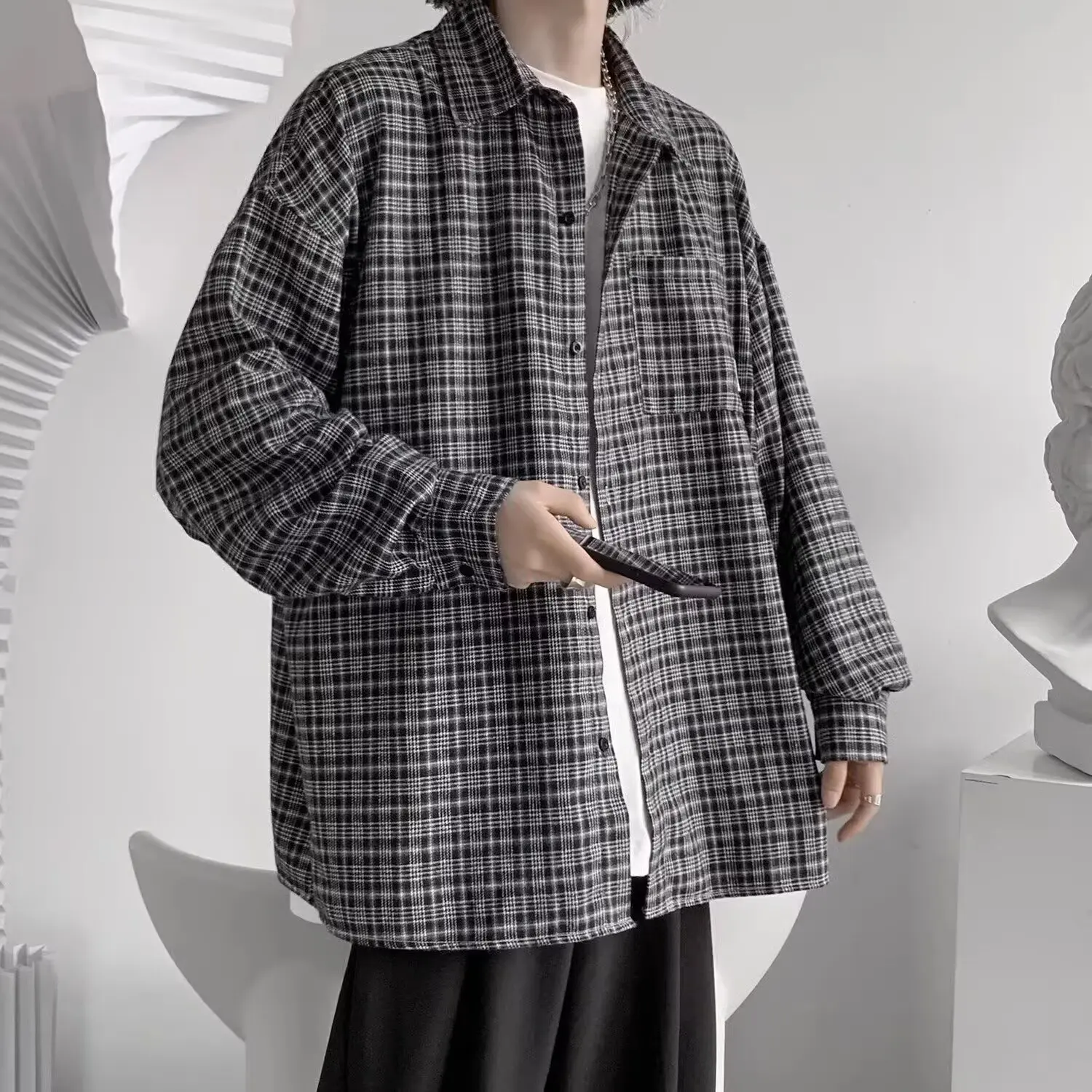 

Мужское длинное пальто в клетку, осенне-весенний дизайн, высококачественное, в стиле Hong Kong Sle и японской системы.