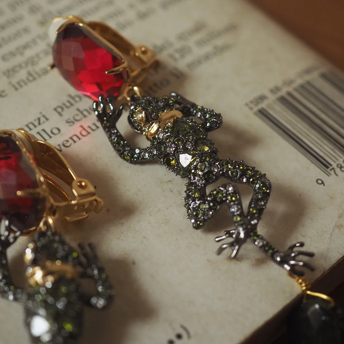 

Fashion-Forward Heavy Craft Micro-Pavé Lizard Vintage Ruby Stud Earrings