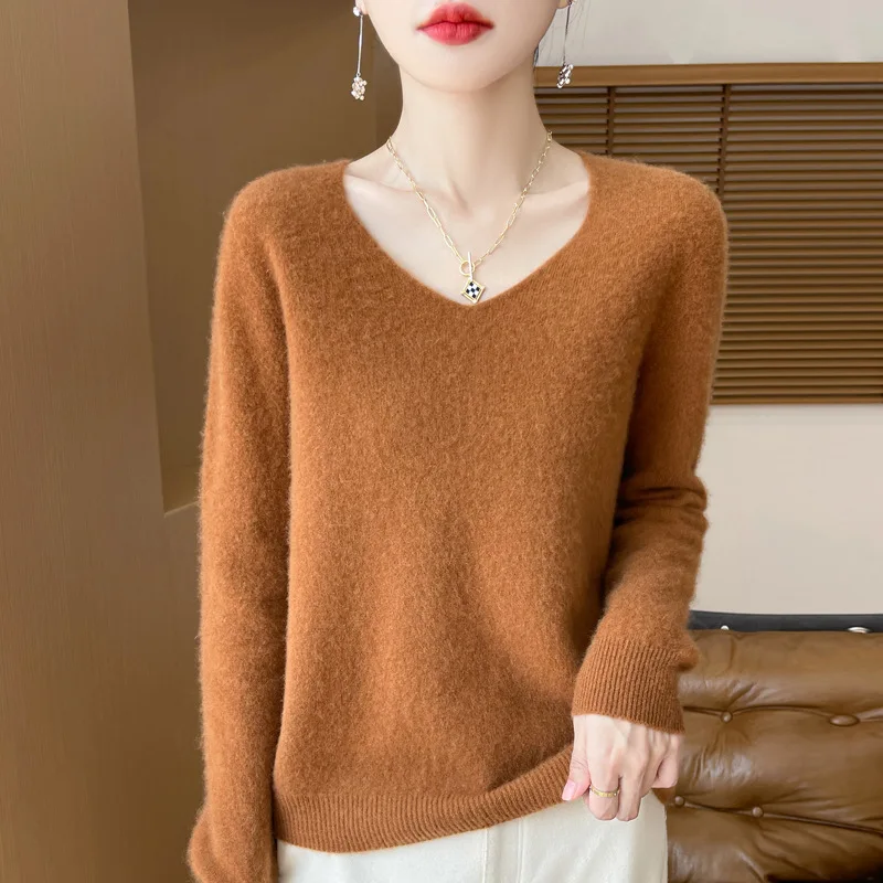 เสื้อคาร์ดิแกนคอวีสีพื้นแขนยาวแบบใหม่สำหรับผู้หญิง