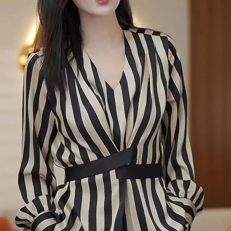 Korean Fashion Summer New Women\'s V-Neck Striped Contrast Color Bandage Simplicity Office Lady Loose Long Sleeve Shirts Tops