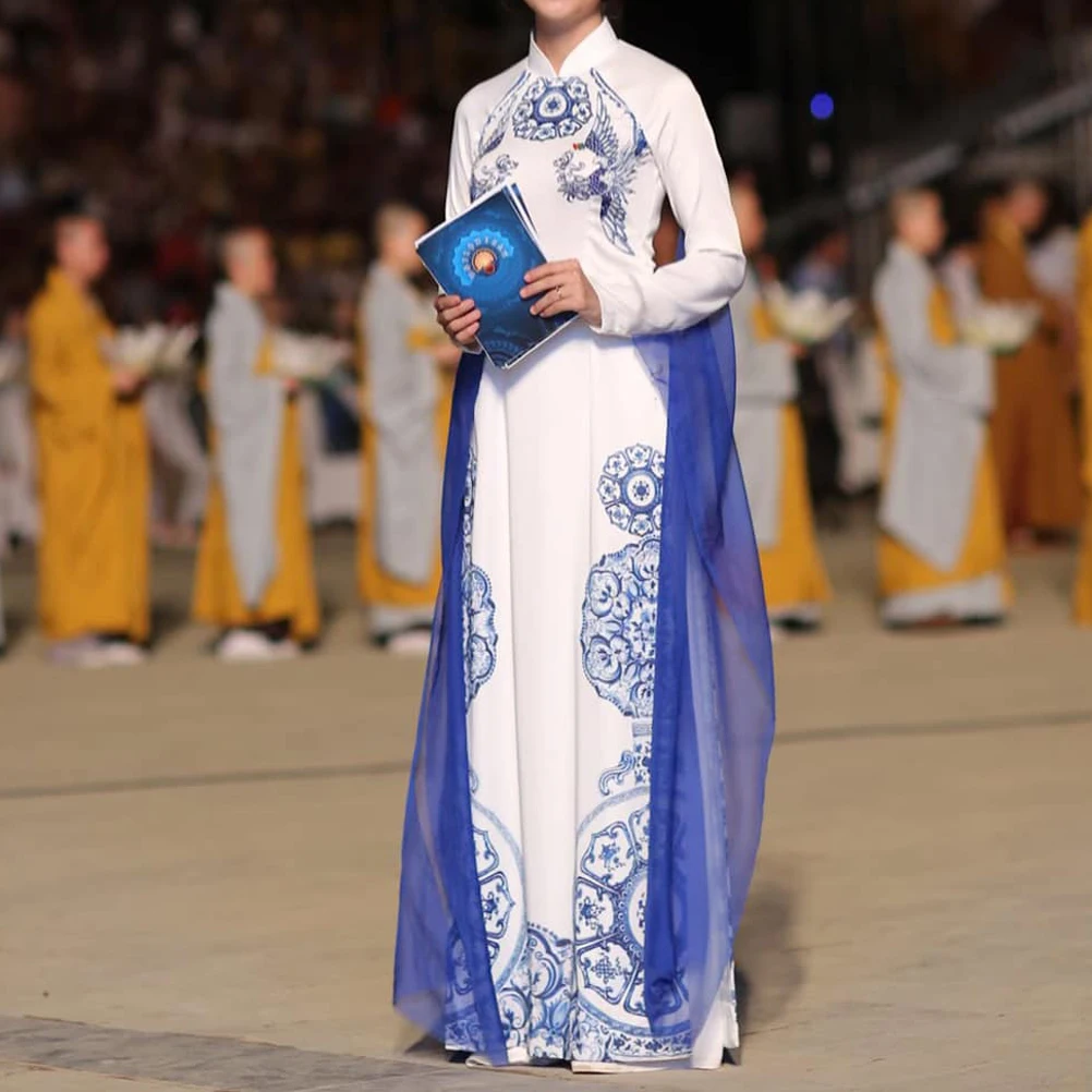 

Customized Blue And White Porcelain Women Aodai Vetnam Clothing Long Cheongsam Aodai Vietnamese Traditionally Dress