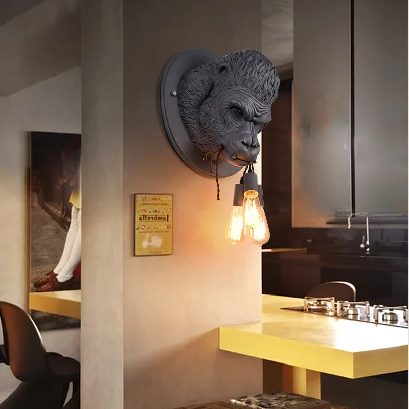 Modern Creative Personalized Resin Gorilla Wall Lamps Retro Animal LED Bedroom Bedside Home Decorations Lighting Fixtures