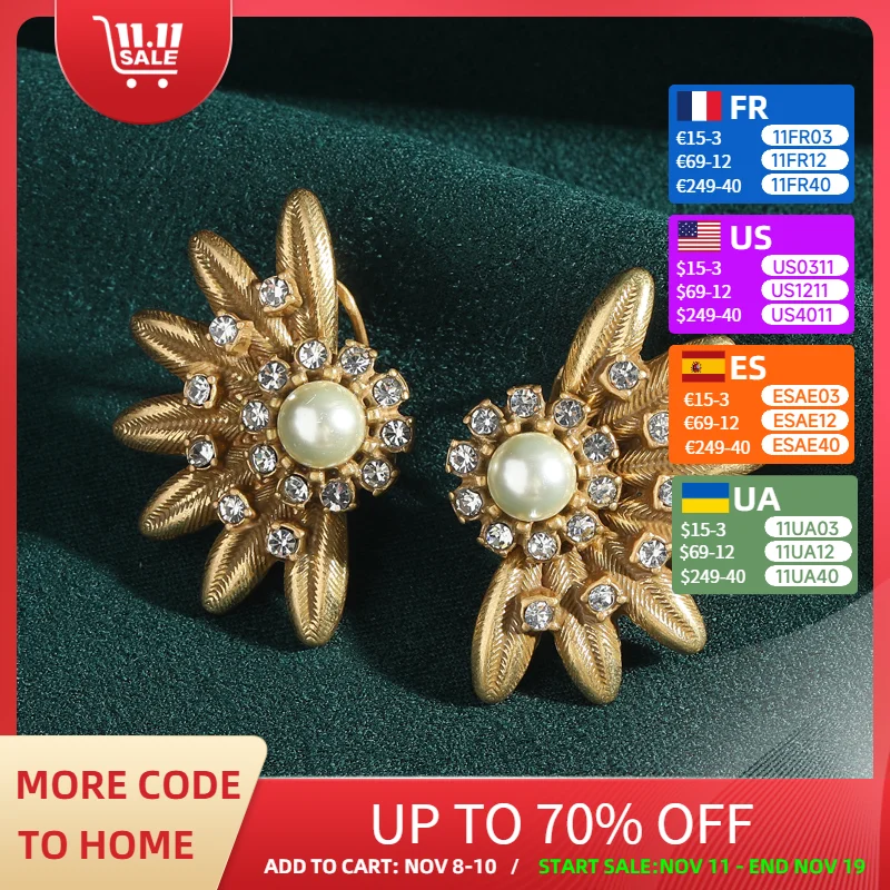 

Vintage Half Daisy Flower Earrings Woman Pearl Rhinestones Antique Jewelry Accessories Gold Color Korean Fashion Outfit 2025
