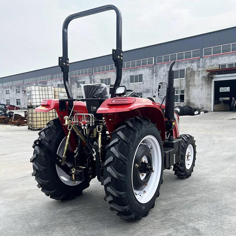 Prodotti agricoli Trattore da giardino Trattore 4WD a 4 ruote motrici Trattore agricolo da 50 CV in vendita