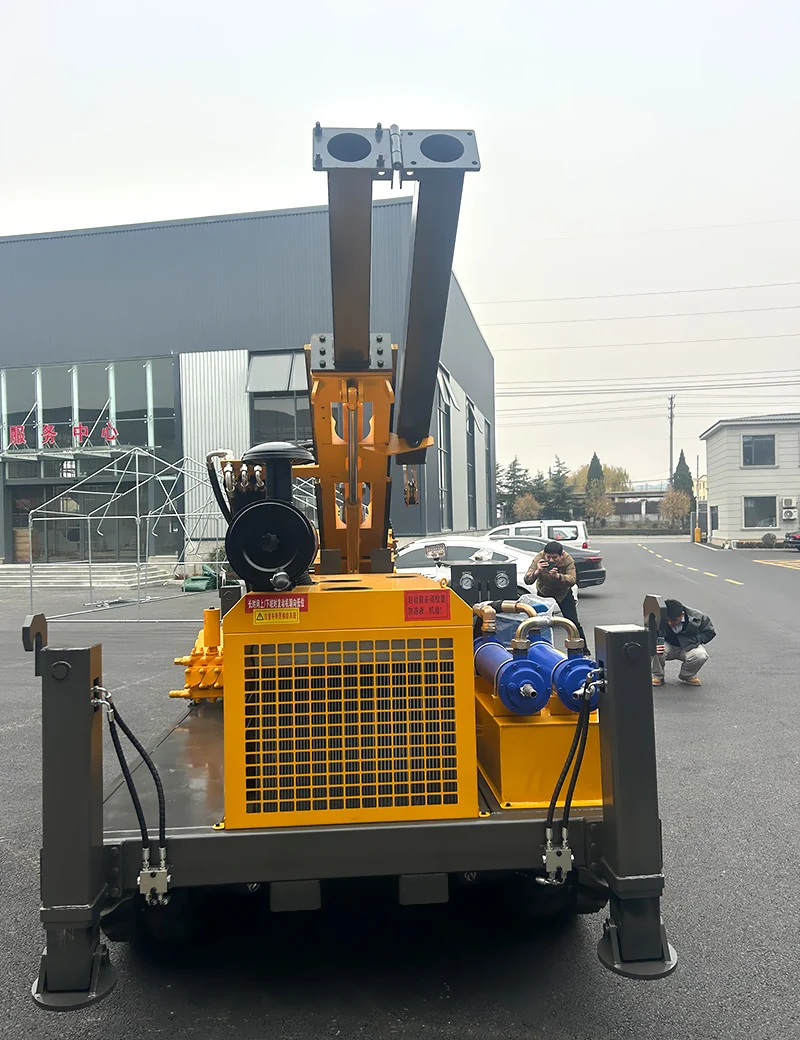 جهاز حفر العينات الأساسية المخصصة للديزل الهيدروليكي بالكامل مع علبة التروس والمحرك لأخذ عينات الاختبار الجيوتي التقنية الدوارة