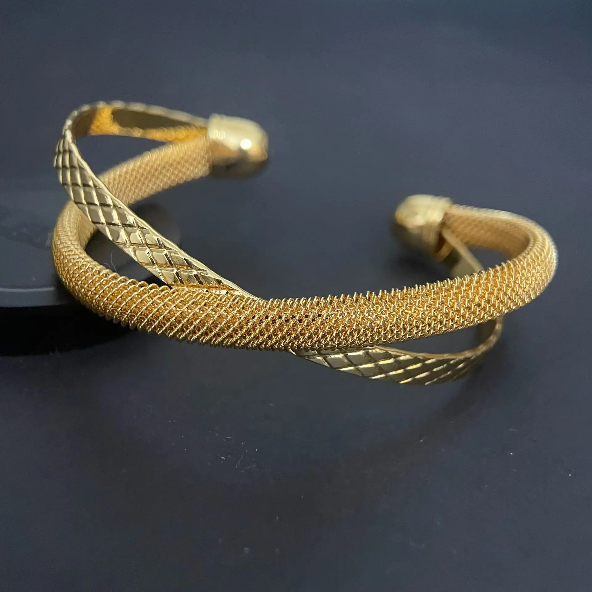 Luxury Dubai 24K Gold Color Bangles For Women Indian African Bracelets Charm Wedding Ethiopian Arabic Hand Jewelry Party Gifts